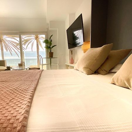 Cs7 Kaleria Suites アルメリア エクステリア 写真