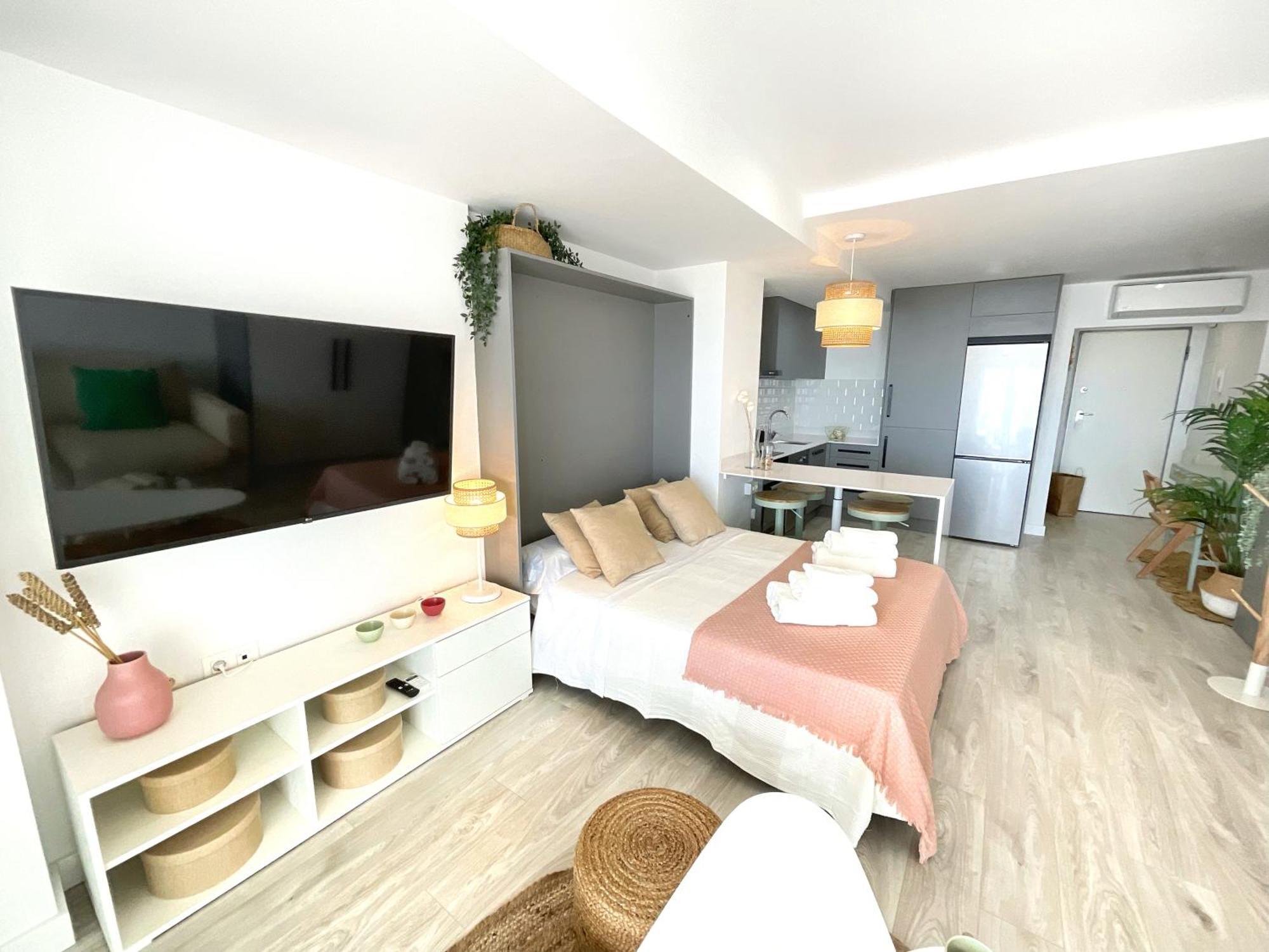 Cs7 Kaleria Suites アルメリア エクステリア 写真